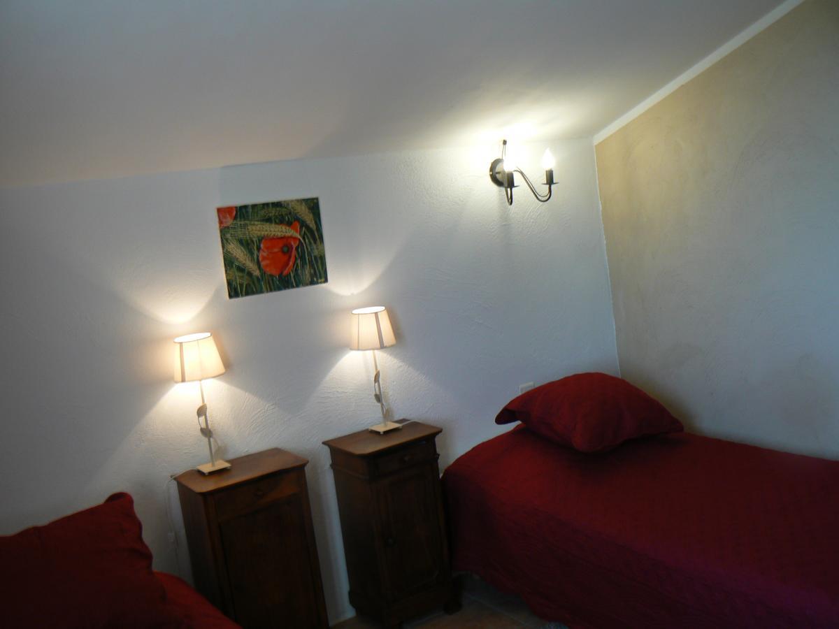 Chambres d'hôtes de La Verrerie Lioux Extérieur photo