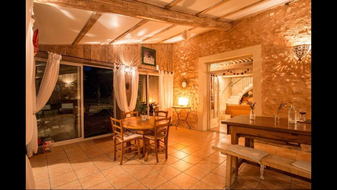 Chambres d'hôtes de La Verrerie Lioux Extérieur photo